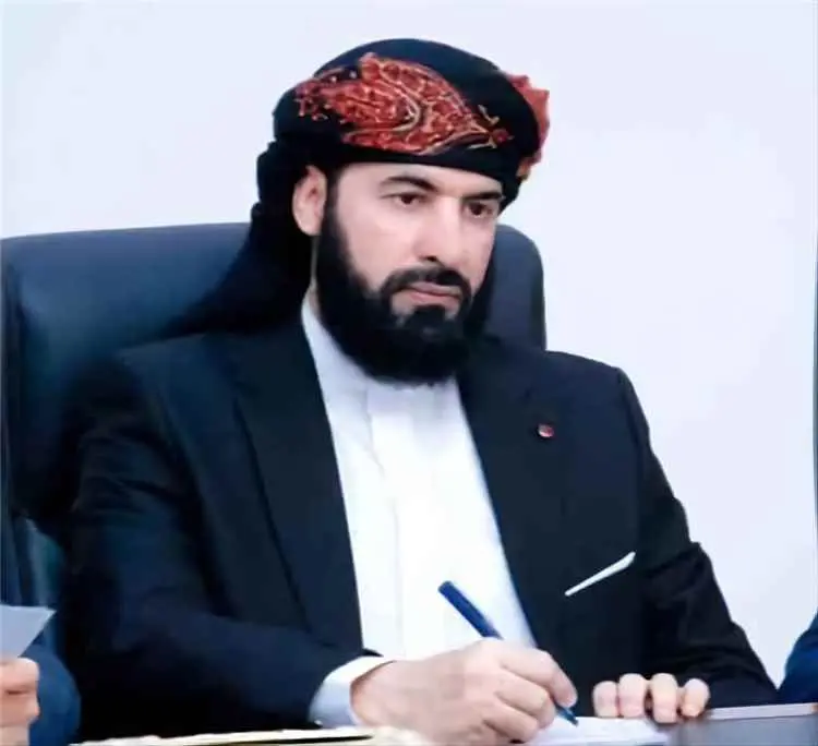 لودر: مدير النظافة يشيد بعيدية المحافظ لعمال النظا...