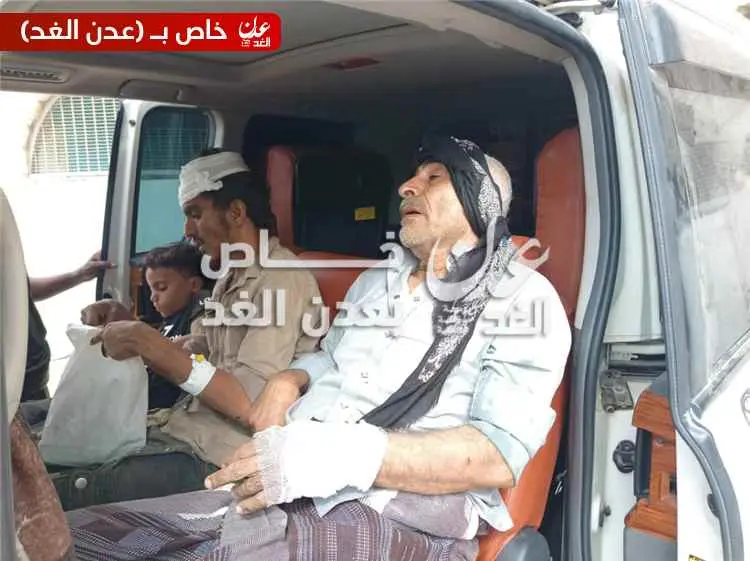 حادث مروري مروع على الطريق الساحلي بمديرية أحور يح...