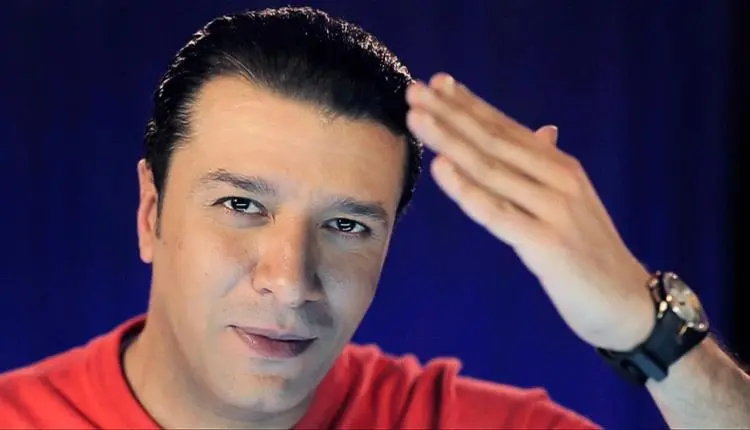 فتح النار بكلماتزلزلت القلوب.. مصطفى كامل يوجه رسا...