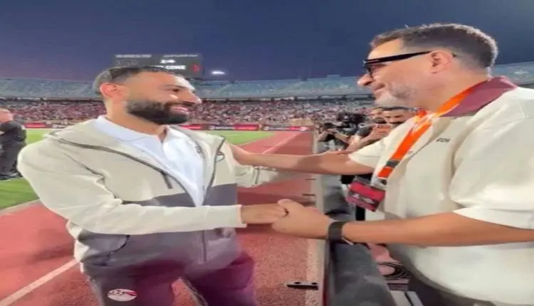 لفتة إنسانية في استاد القاهرة.. محمد صلاح يستقبل ماجد المصري بحفاوة في مباراة مصر وروسيا