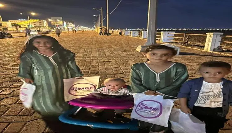مؤسسة ريما الطبية توزع هدايا وحلويات العيد على أطف...