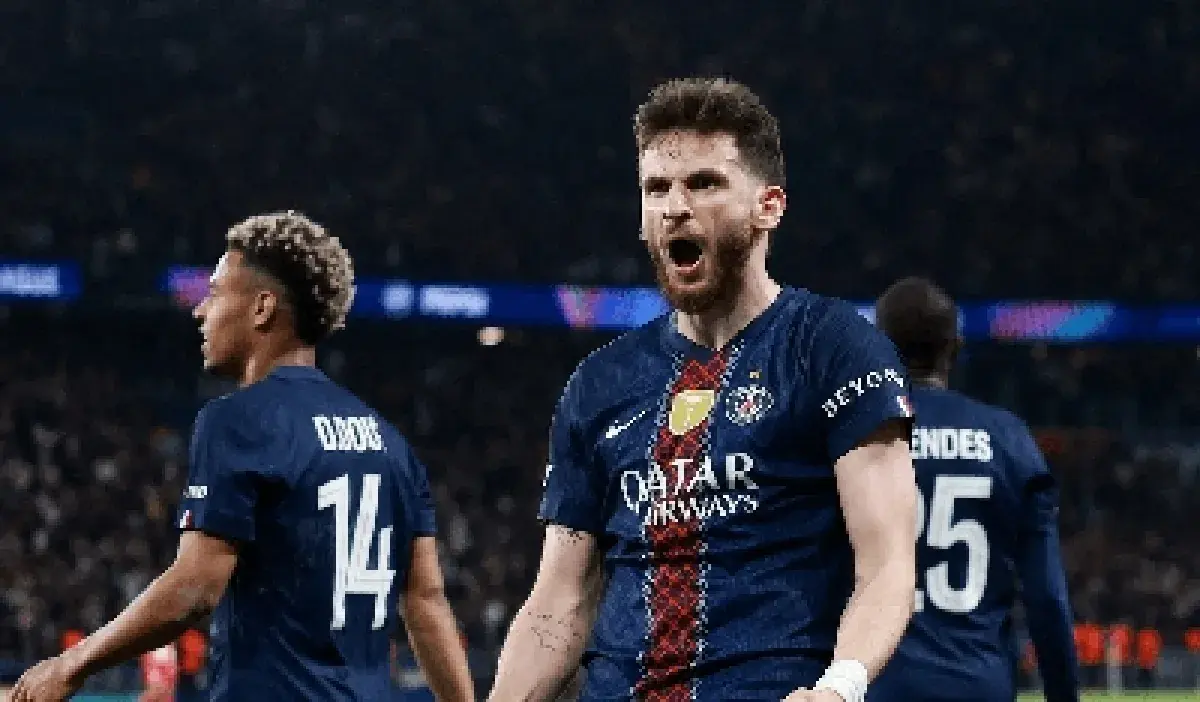 كفاراتسخيليا نجم دوري أبطال أوروبا: باريس سان جيرم...