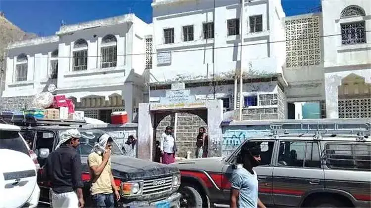 مستشفى رصد العام بيافع يدشن مخيمه الجراحي المجاني...
