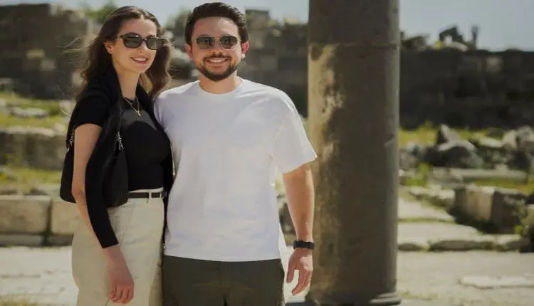 بين الفخامة والبساطة.. كيف جعلت الأميرة رجوة من ثن...