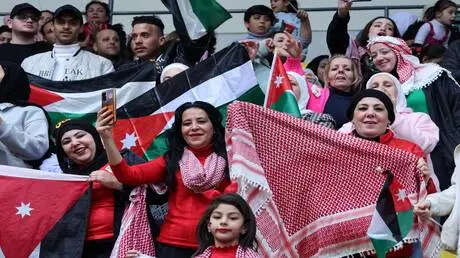 الأردن يتخذ قرارا استثنائيا دعما لمنتخبه في كأس ال...