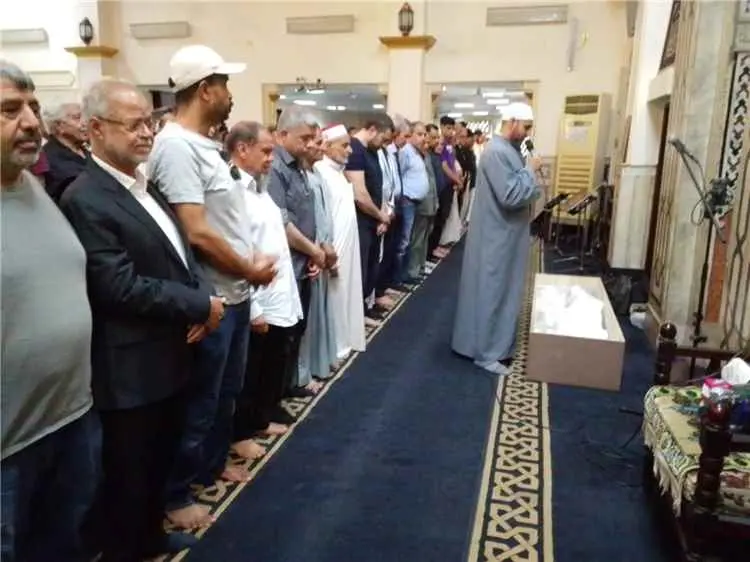 وداع مهيب في القاهرة للشخصية الوطنية أنيس حسن يحيى...