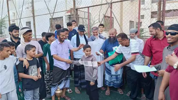 أجواء عيدية جمعت الأحياء.. فعالية شبابية لمساجد إن...