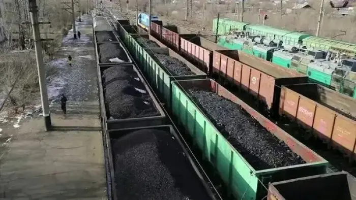 كازاخستان توسع شبكة سككها الحديدية لاستيعاب نمو ال...