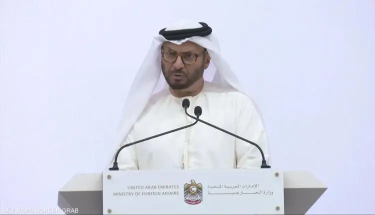 مستشار الرئيس الإماراتي: اليمن والمنطقة تدفع ثمن الطموح الإيراني