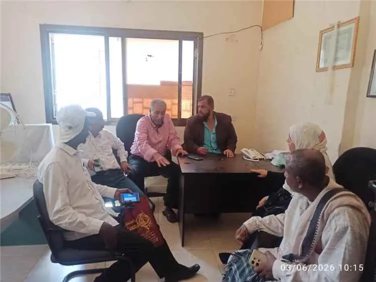 الوكيل الجنيدي يتفقد مستوى الانضباط الوظيفي في عدد...