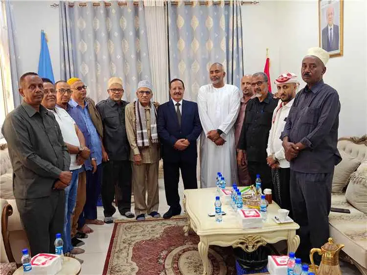 سفارة بلادنا في الصومال تقيم مراسم عزاء بوفاة الرئيس السابق المشير عبدربه منصور هادي .