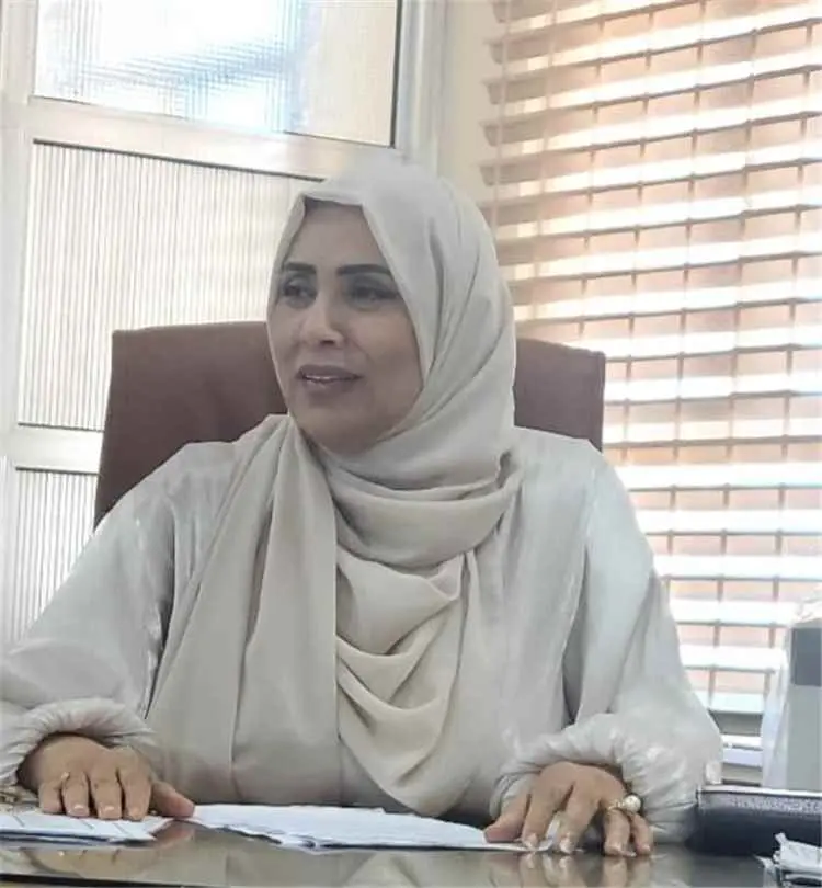 مدير مكتب التربية بالعاصمة عدن .. نرافق مهمة اختبا...