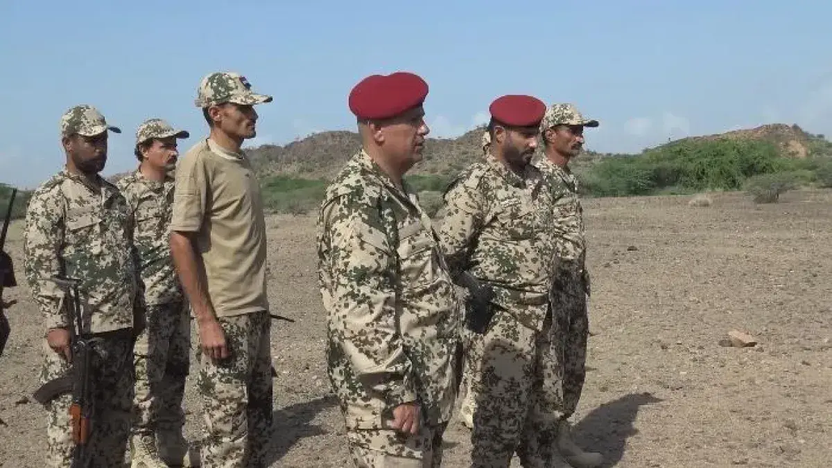 قائد بالساحل الغربي: المقاومة الوطنية مستعدة لمعرك...