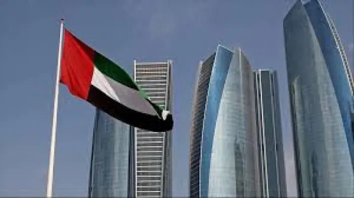الإمارات: لا توجد أي حالات إصابة بفيروس إيبولا