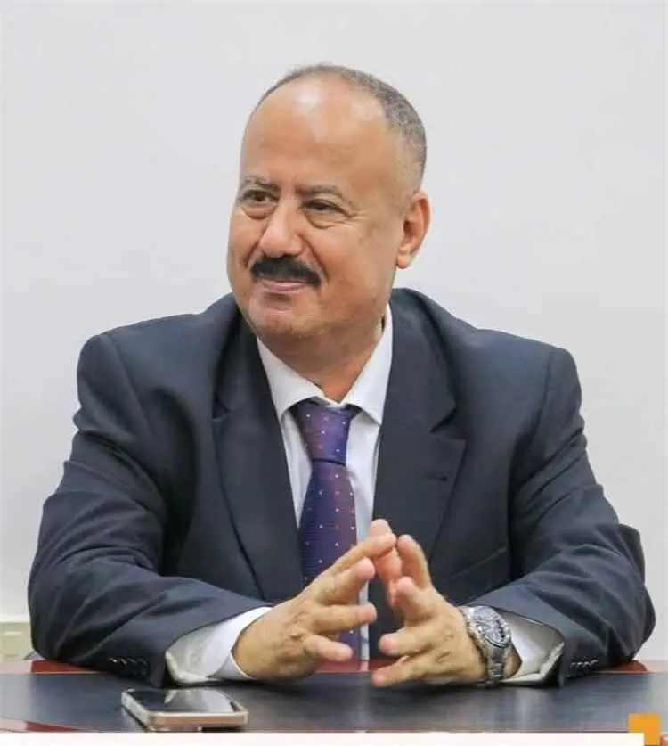 إشادة بأداء وزير النقل.. إشارات إلى حضور ميداني وم...