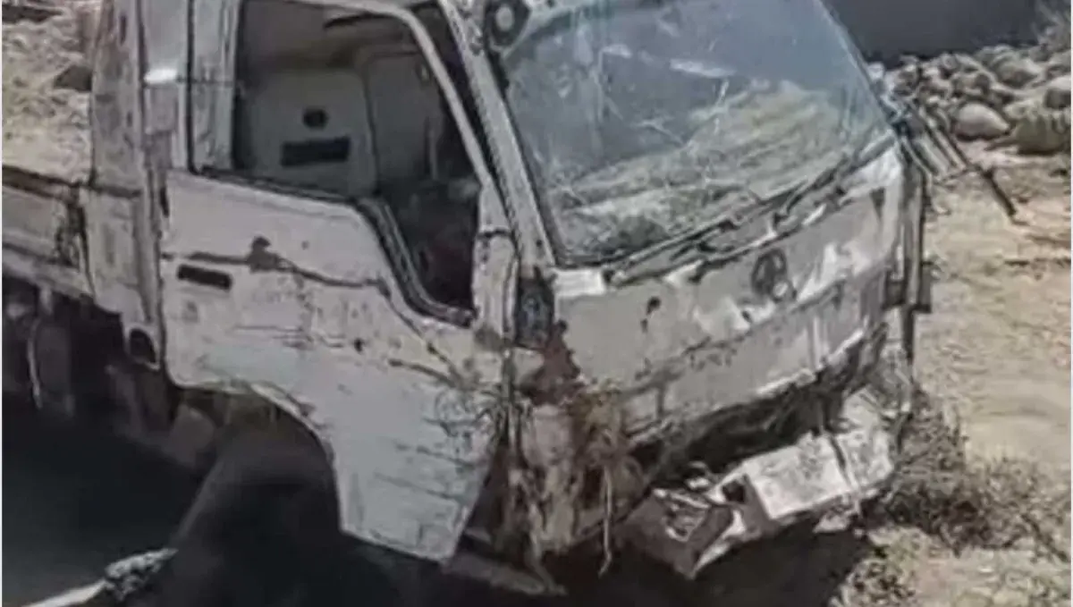 لغم حوثي ينفجر بشاحنة نقل في تعز