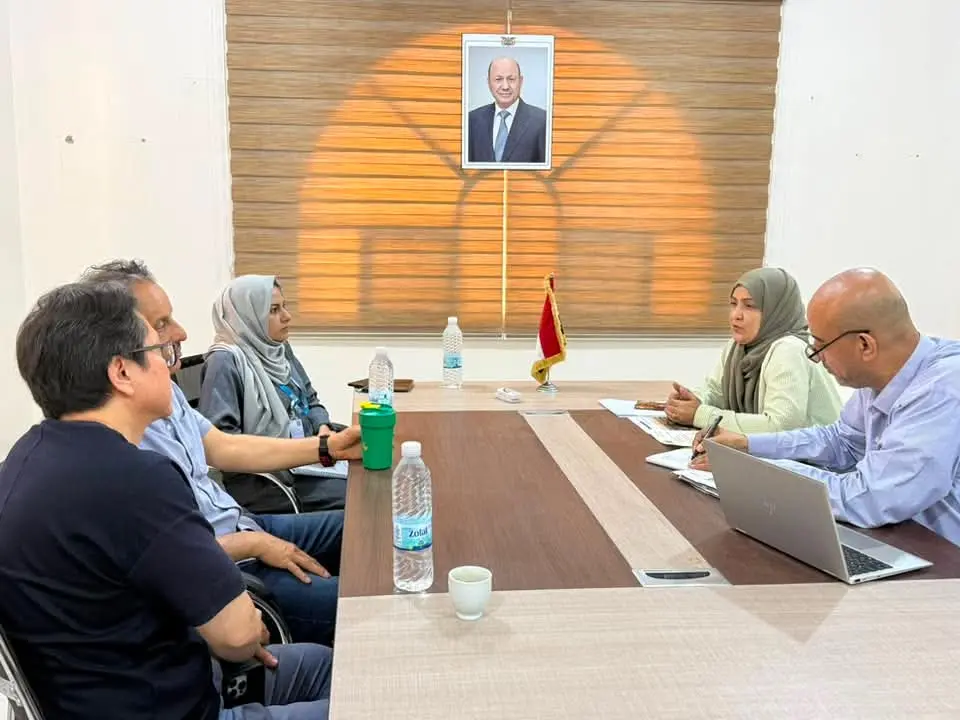 وزيرة الشؤون القانونية تلتقي مدير مشروع تعزيز الوص...