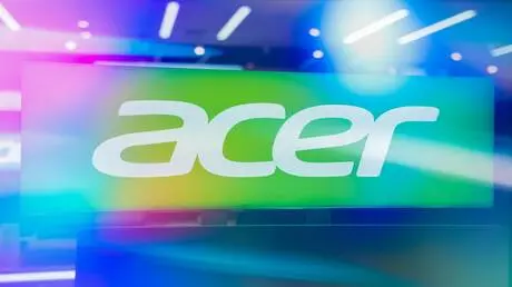 Acer تتحدى سامسونغ بحاسب لوحي كبير ومتطور
