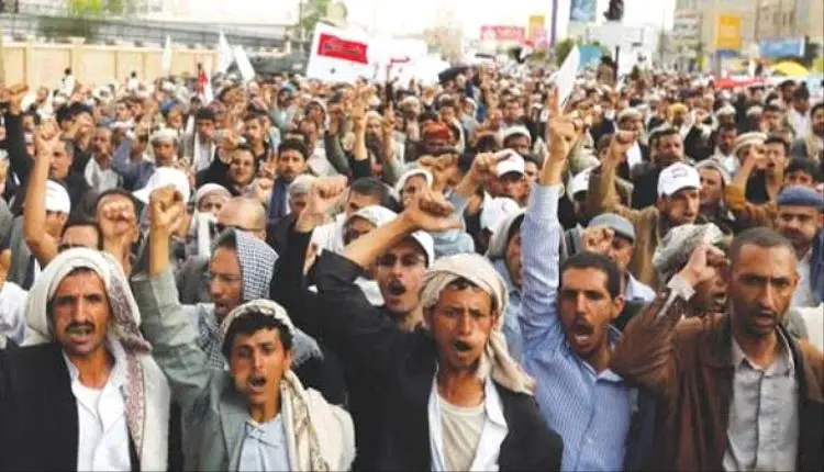 انتفاضة في صنعاء.. أهالي عصر يهددون بتفجير الوضع ب...