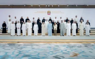 أمام عبدالله بن زايد.. دفعة من الدبلوماسيين الجدد تؤدي اليمين القانونية