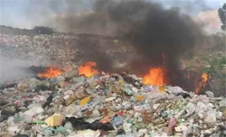 مدير صندوق النظافة بمودية : لا علاقة لنا بإحراق مك...