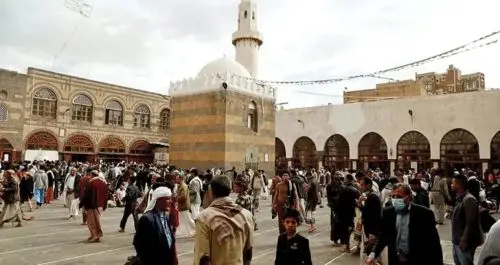 إغلاق الجامع الكبير بالعاصمة صنعاء لسبب غير متوقع...