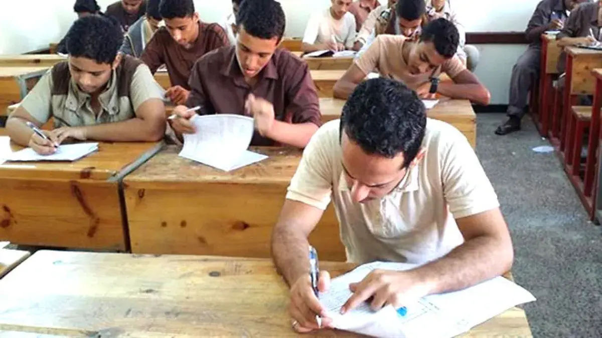 انطلاق امتحانات الثانوية العامة في المحافظات المحر...