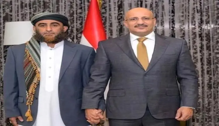 بكلمات مؤثرة.. طارق صالح يرثي العميد يحيى وحيش