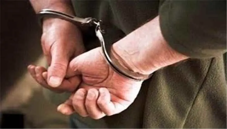حوادث عبث بالسلاح تودي بحياة امرأة على يد شقيقها ب...