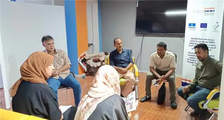 مدير عام مكتب الثقافة بالعاصمة عدن تبحث سبل التعاو...
