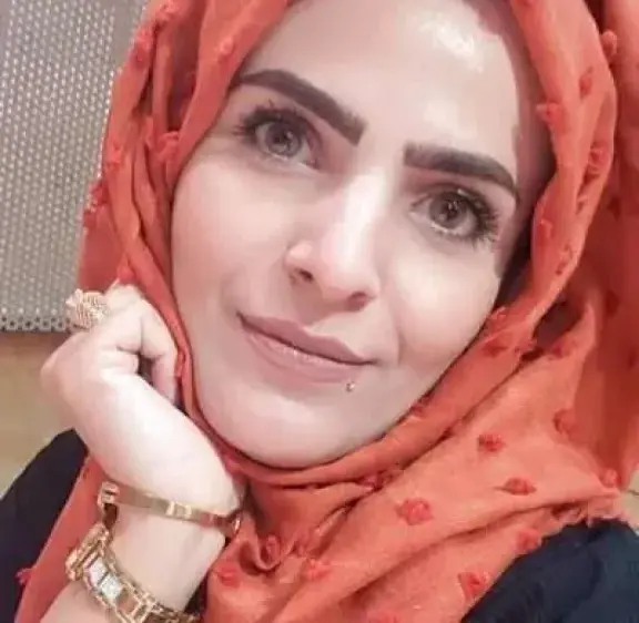 ناشطة بارزة في عدن تتهم الانتقالي المنحل بالتدخل ف...