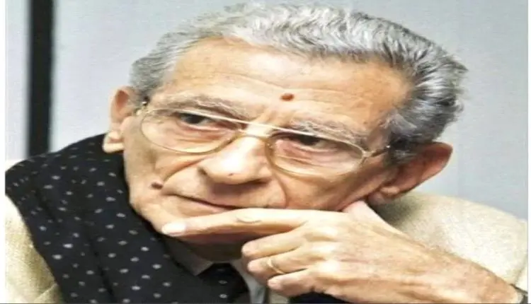 «100 كلمة حب».. فيلم تسجيلي جديد يحتفي بمسيرة يوسف شاهين في مئويته