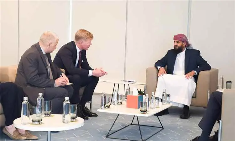 المحرّمي يستقبل المبعوث الأممي ويبحث معه مستجدات ا...