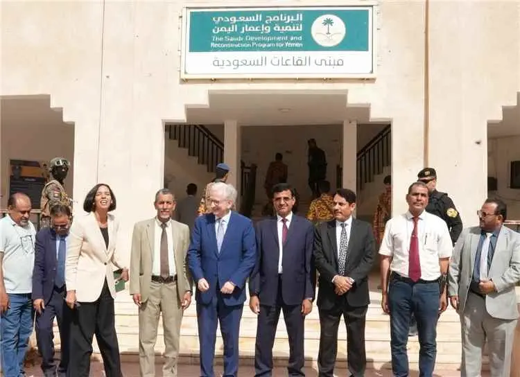 خالد عليان: ما وراء صورة السفير الألماني في جامعة...
