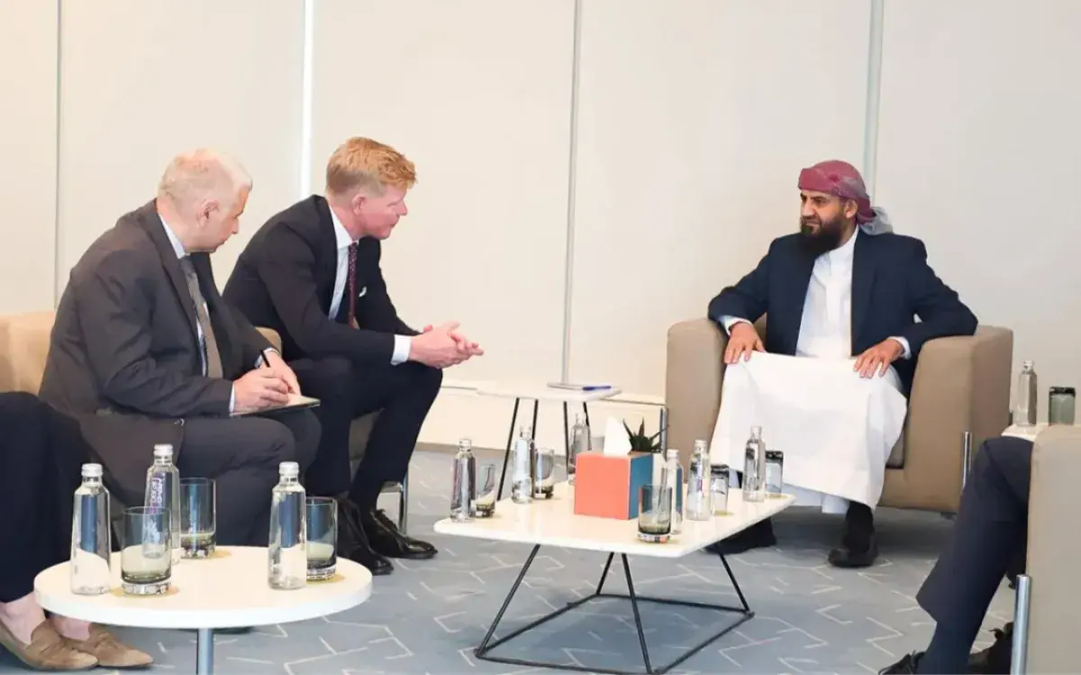المحرّمي يبحث مع غروندبرغ مستجدات السلام والأوضاع...