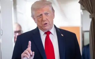 ترامب يحمل إيران مسؤولية إسقاط هليكوبتر ويقول أمير...