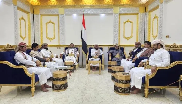 زلزال سياسي يهز مأرب.. أكبر الأحزاب السياسية ترفض دور الكومبارس وتفضح شراكة الإخوان الوهمية