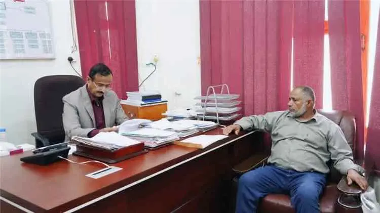 المحافظ بن الوزير يطّلع على نتائج متابعة ملفات الش...