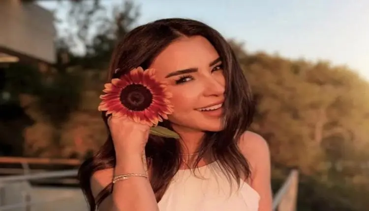 مودة النجوم.. ماغي بوغصن تهنئ ماريلين نعمان بعيد م...