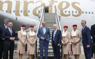 "طيران الإمارات" تستقبل المستشار الألماني على طائرتها الإيرباص A380