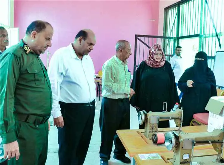 قيادة صندوق تنمية المهارات تبحث تعزيز برامج التأهيل المهني بإصلاحية المنصورة