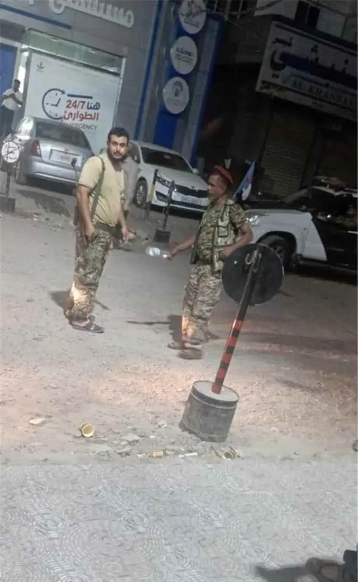 مقتل ثلاثة اشخاص بينهم جندي وامرأة في محاولة اغتيا...