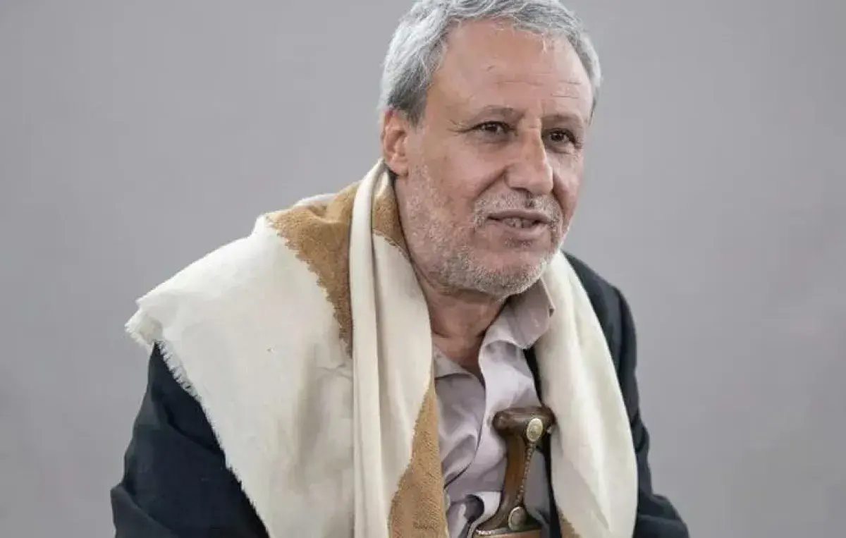لحوثيون يتسببون في وفاة ضابط سابق ويواصلون احتجاز...