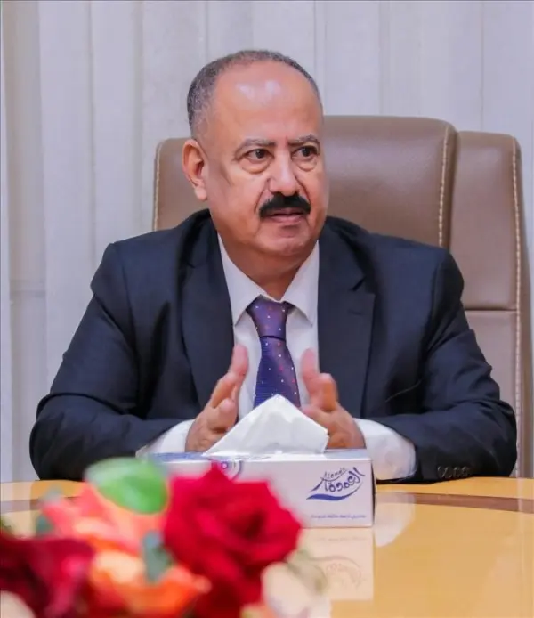 وزير النقل اليمني يزف بشرى بشأن الكهرباء ويؤكد على...