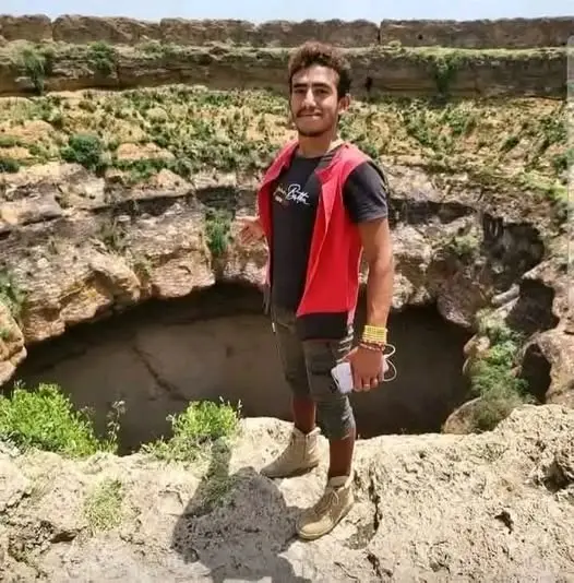 وفاة شاب اثناء ممارسته رياضة التسلق داخل حرضة دمت في الضالع