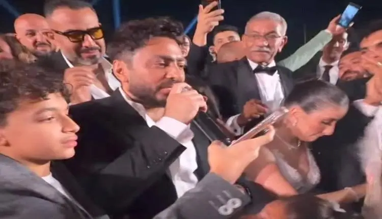حفل عائلي بهيج.. سيد رجب يزغرد في فرح نجله بطلب من تامر حسني(صور)