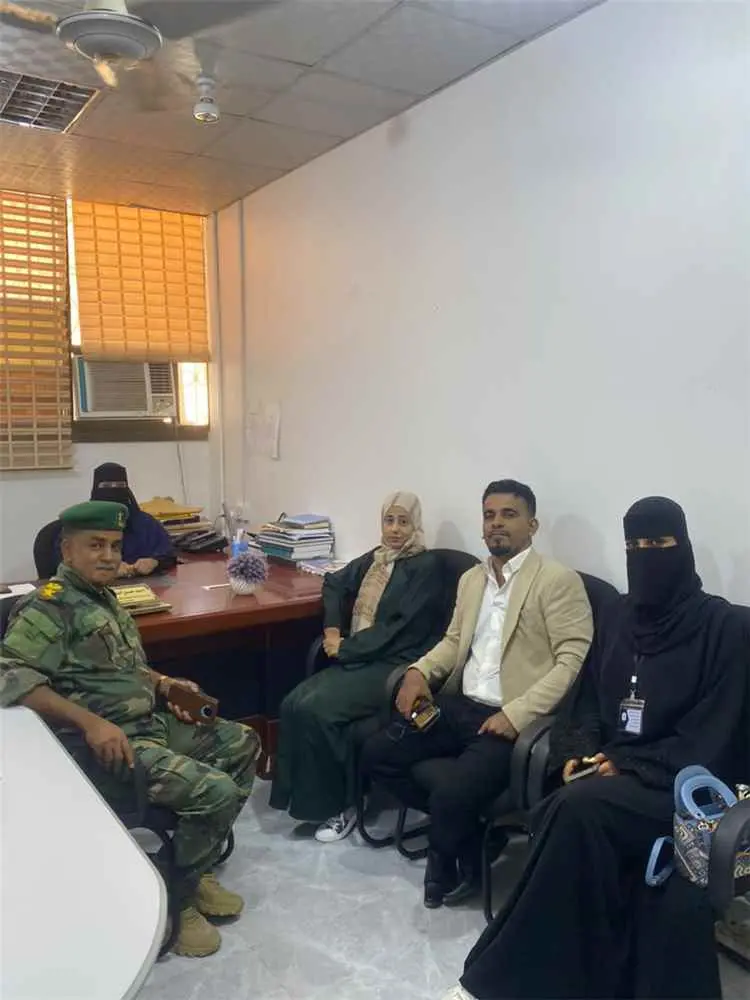“تحرك رقابي واسع في عدن”.. الاتحاد المدني لمكافحة الفساد يلتقي السليماني ويقر خطة ميدانية لضبط الأسواق