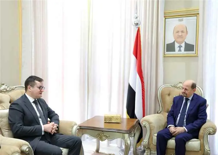 رئيس الوزراء يستقبل سفير جمهورية روسيا الاتحادية