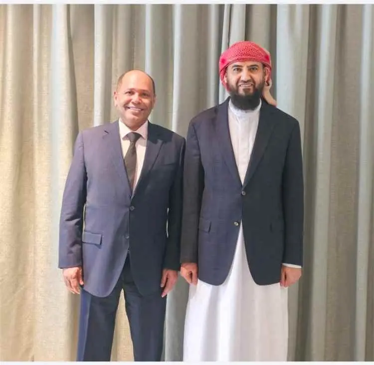 خلال لقائه بالمحرمي.. فؤاد راشد يدعو إلى تمكين الم...