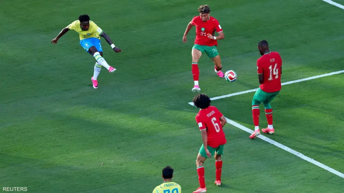 فينيسيوس يعادل رقم رونالدينيو التاريخي في المونديا...